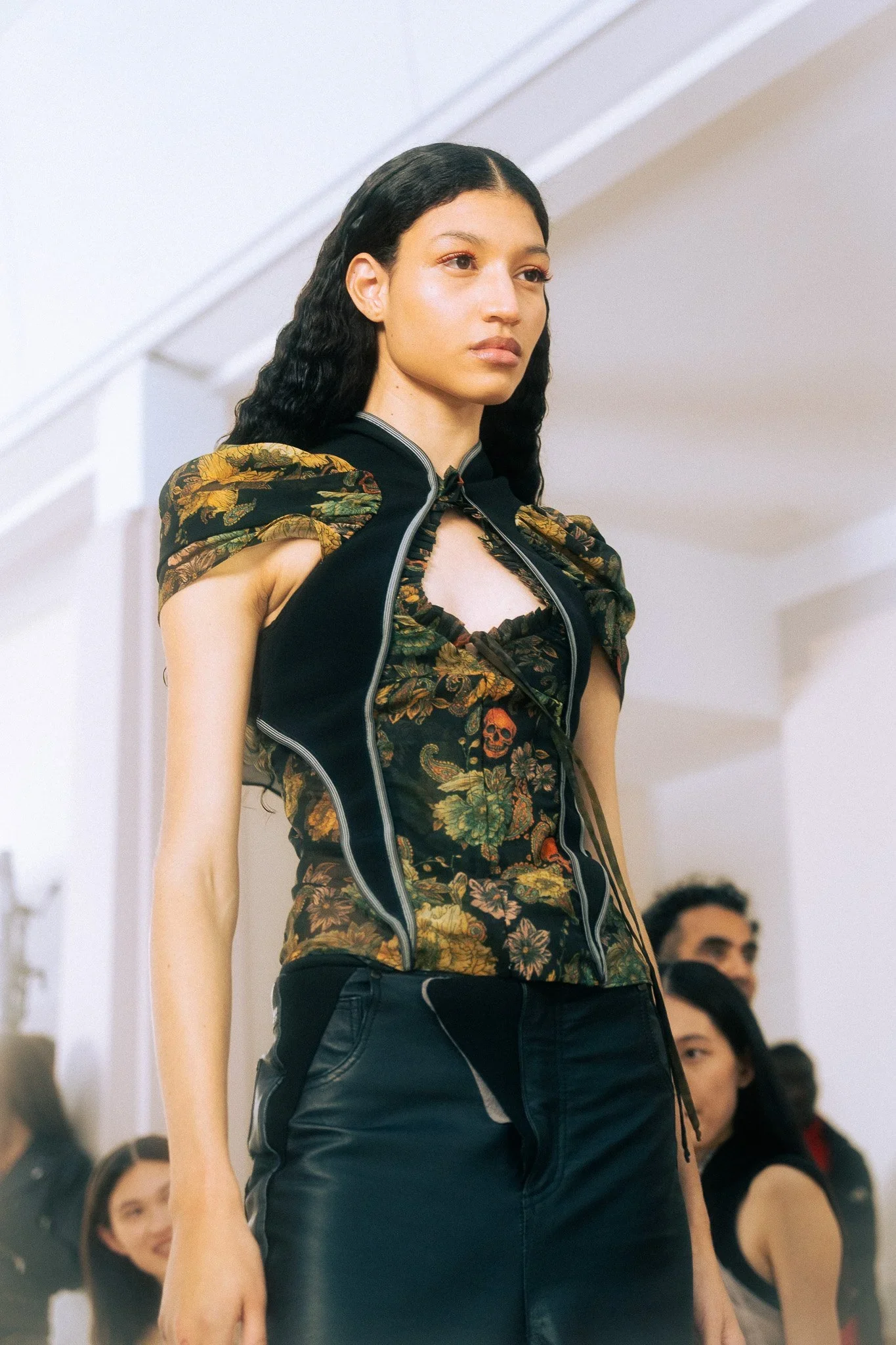 Open Heart Top [LAST ONE] - Image 4