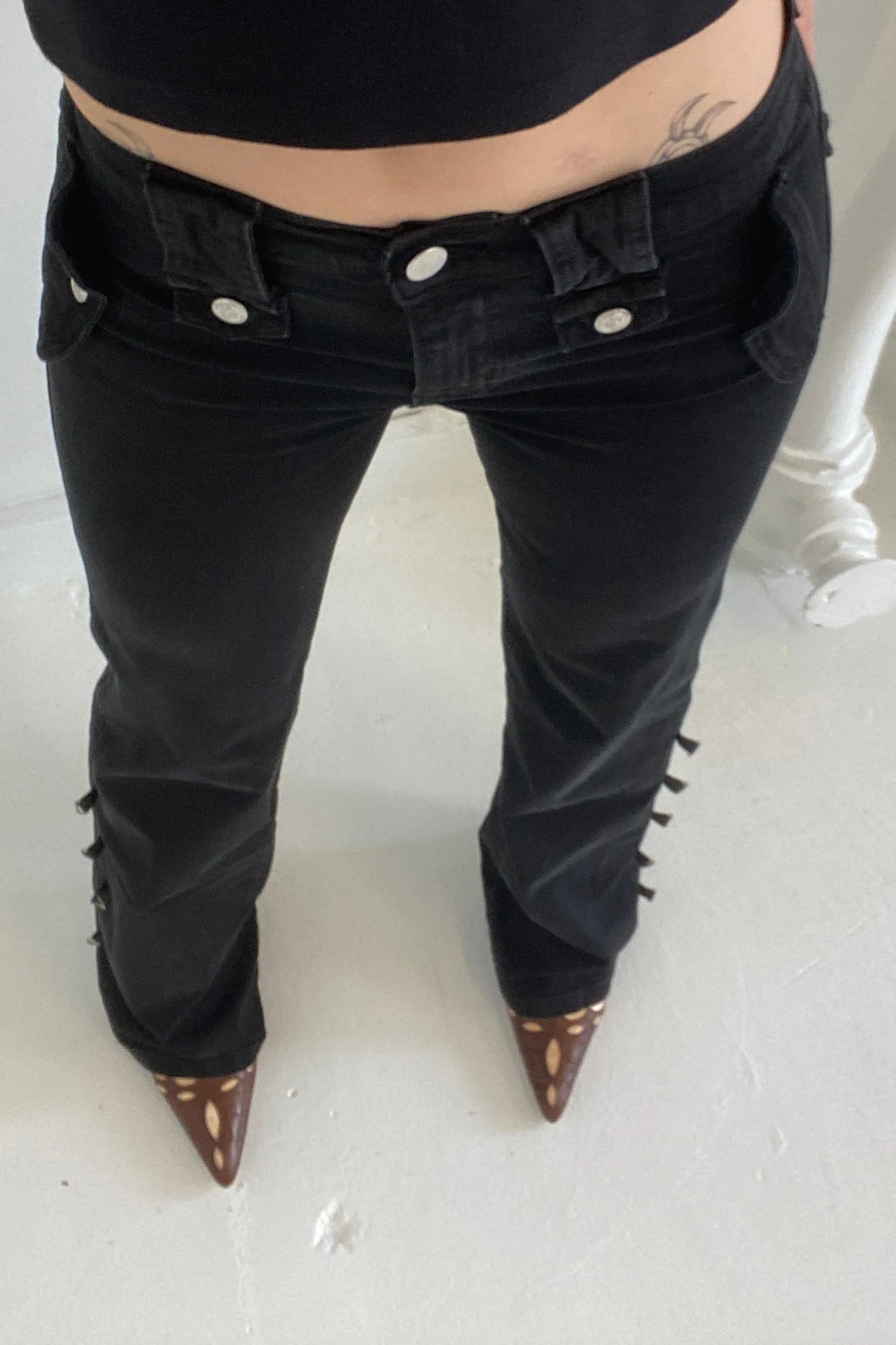 Tabby Jeans / Black - Image 4